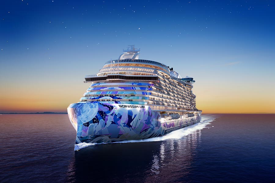 Norwegian Luna